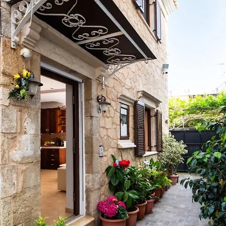 Ferienhaus Elvira's House *