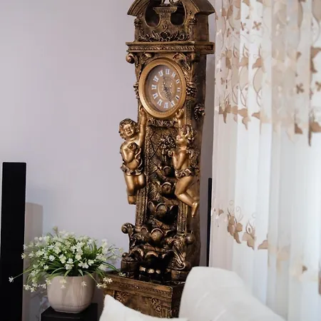 Ferienhaus Elvira's House *