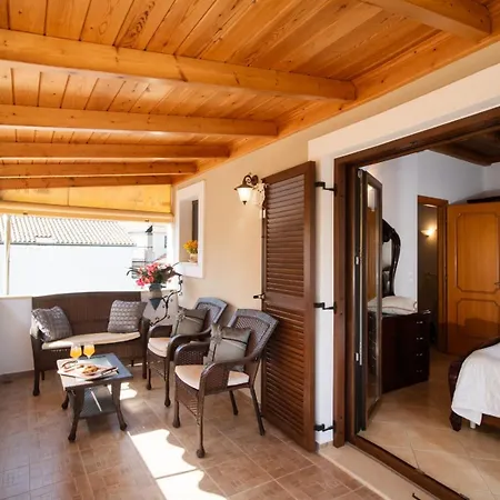 Holiday home Elvira's House Lefkada City